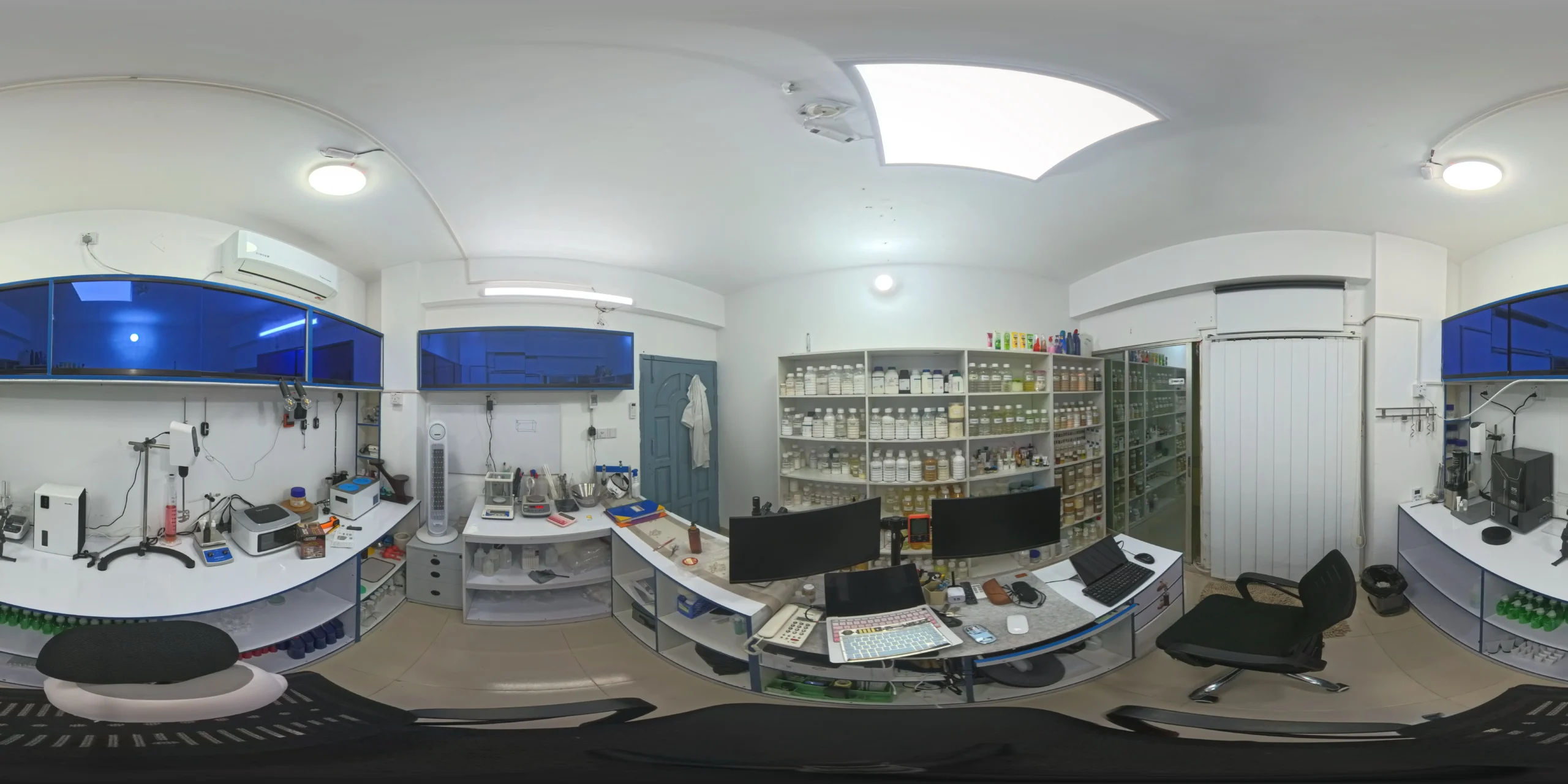 Dermax Lab Academy (17)